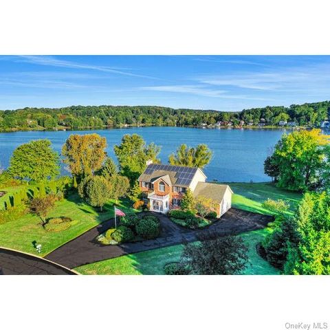 $769,967 | 50 Waterview Terrace | Beaver Dam Lake