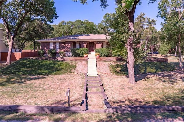 $2,375 | 1231 Bow Creek Drive | Duncanville