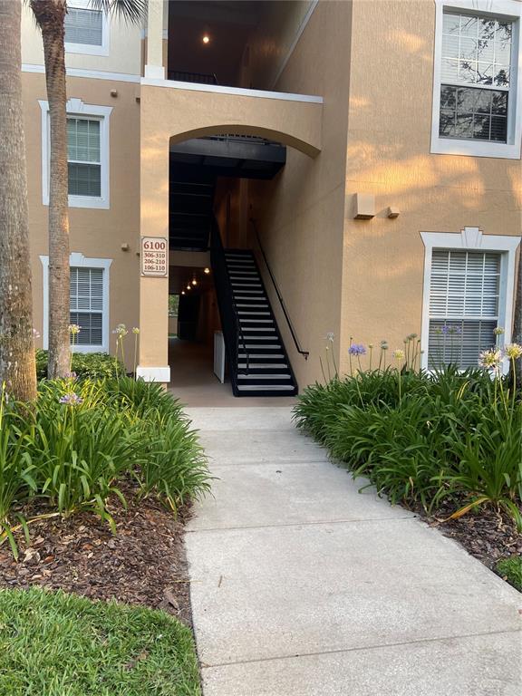 a view of a entryway of a house