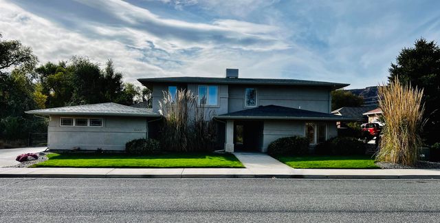 $610,000 | 2203 Renaissance Boulevard | Redlands