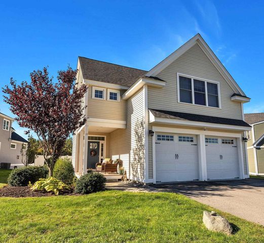 $729,000 | 13 Daybreak Drive | Newmarket