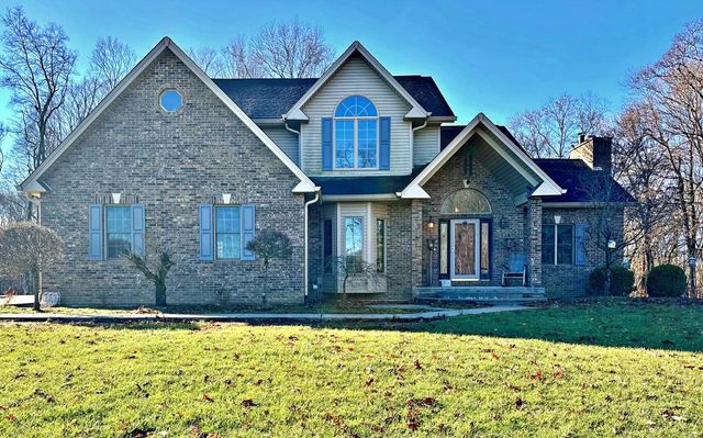 $1,250,000 | 3011 Blue Creek Road | Highland Township - Franklin County