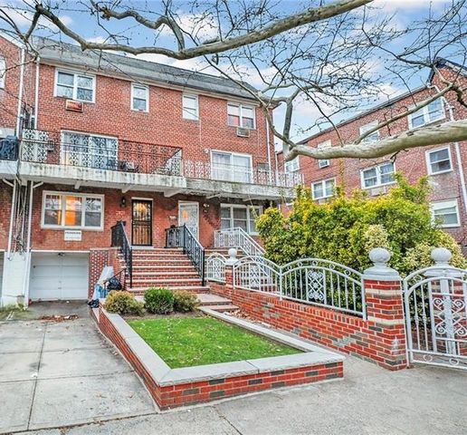 $1,300,000 | 1018 East 81st Street | Canarsie