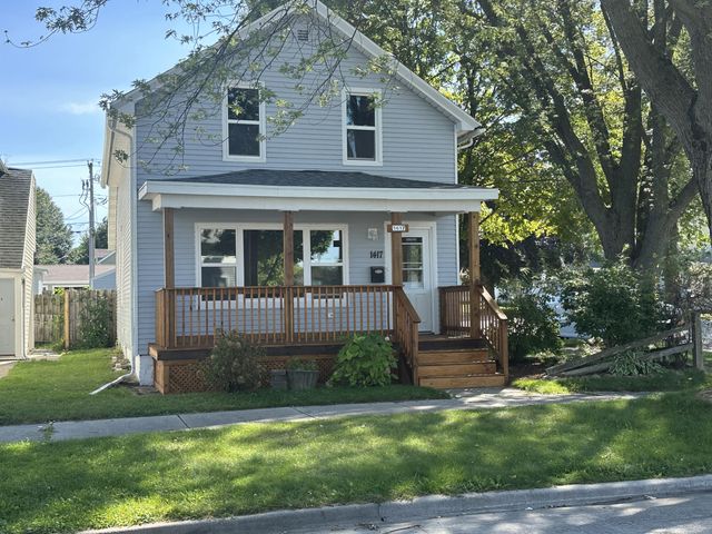 $204,900 | 1417 Wisconsin Avenue | River Bend