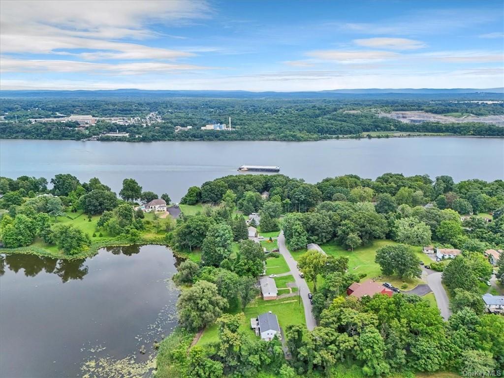 Drone / aerial view featuring the Hudson river