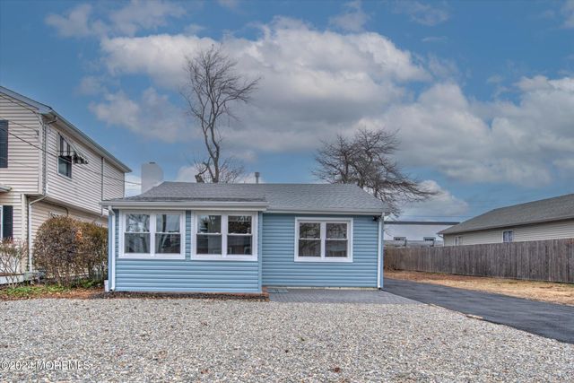 $549,999 | 3143 Hiawatha Avenue | Point Pleasant