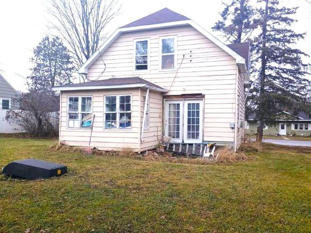 $59,900 | 409 1st Street | Sandstone