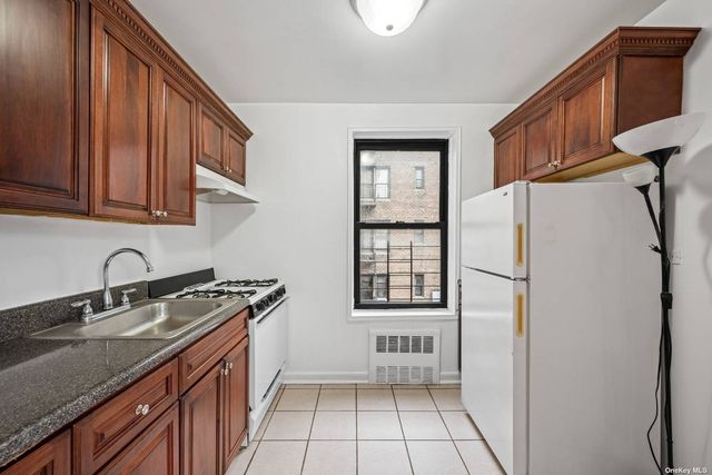 $189,000 | 3400 Snyder Avenue, Unit 4D | East Flatbush