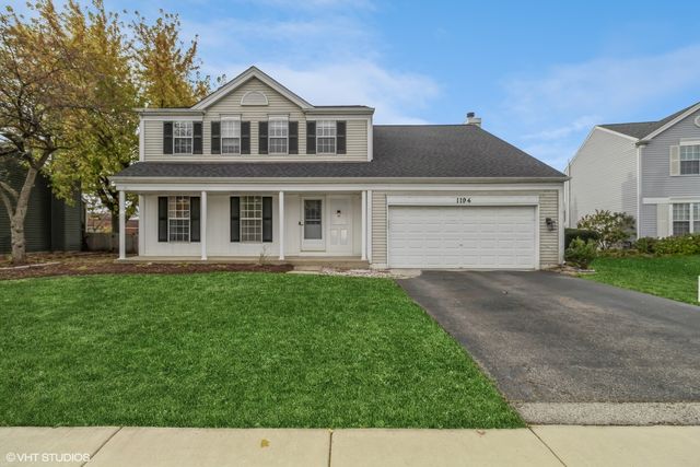 $425,000 | 1194 Knollwood Drive | Carol Stream