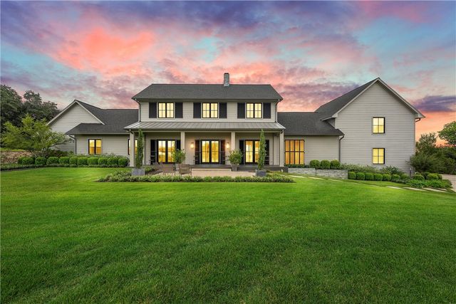 $1,699,000 | 17041 Star Canyon Drive | Woodway