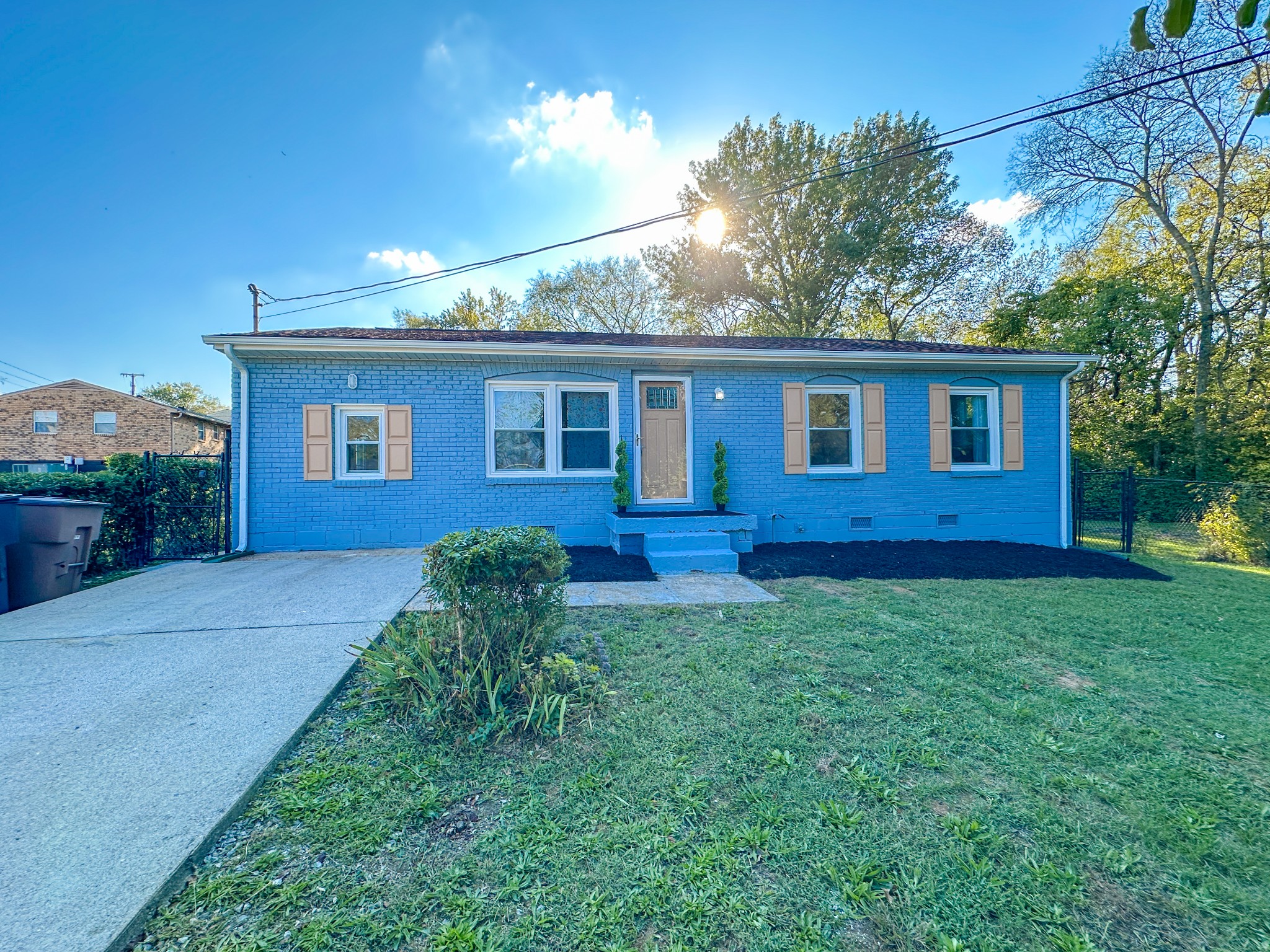 front view of house with a yard