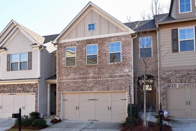 $3,200 | 2349 Whiteoak Bend