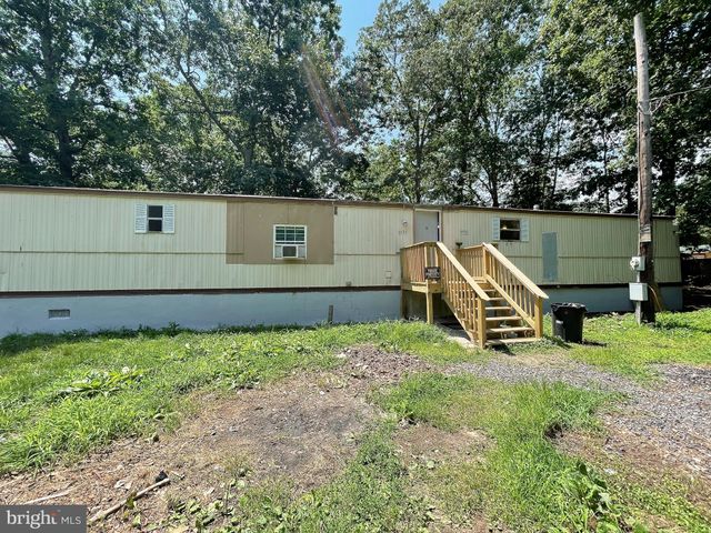 $115,000 | 7637 Joseph Street | Laurel Lake