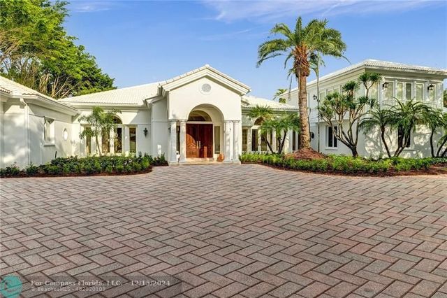 $5,900,000 | 2828 Hurlingham Drive | Palm Beach Polo and Country Club