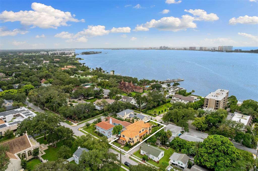 an aerial view of multiple house