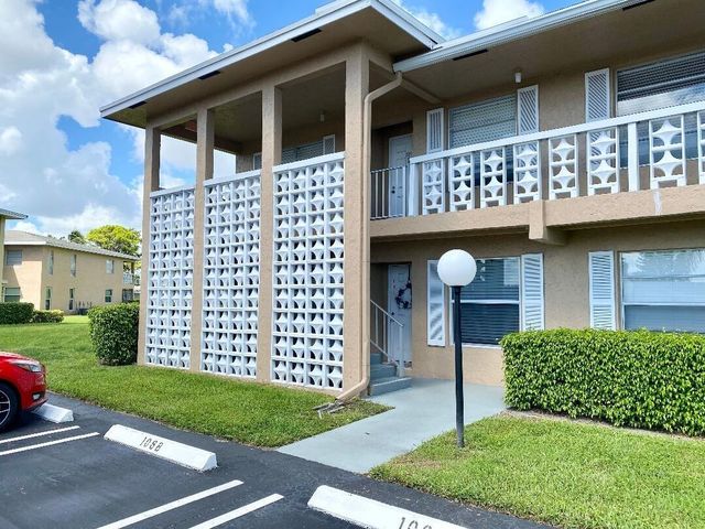 $189,500 | 2411 Papaya Drive, Unit 101 | Delray Beach