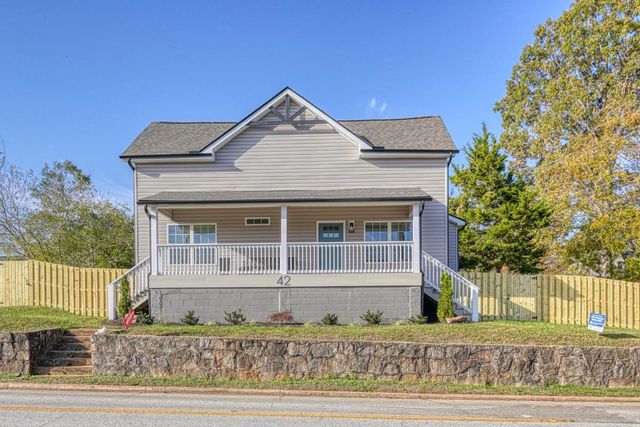 $339,900 | 42 South 577 | Greer