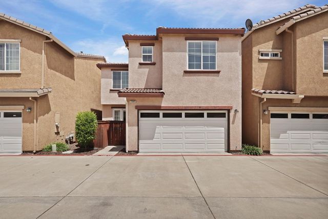 $396,000 | 7880 Abramo Walk | Valley Hi-North Laguna