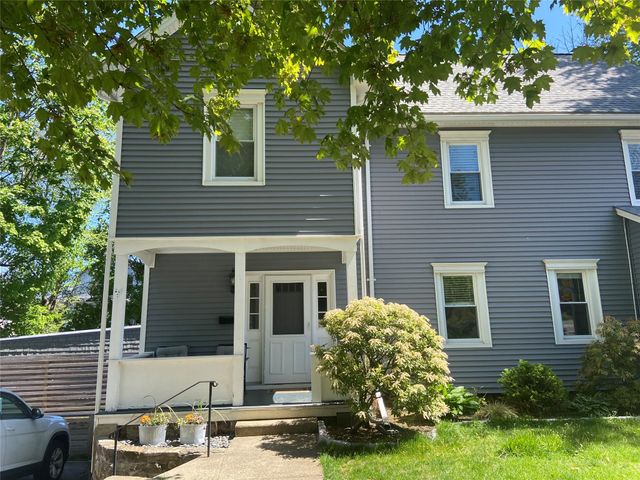 $2,800 | 559 Bedford Road, Unit 1 | Pleasantville