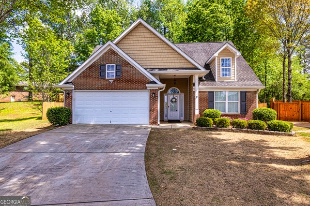 $375,000 | 10 Evan Court | Newnan