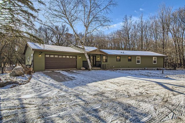 $634,900 | 5744 233rd Avenue Northeast | Linwood Township