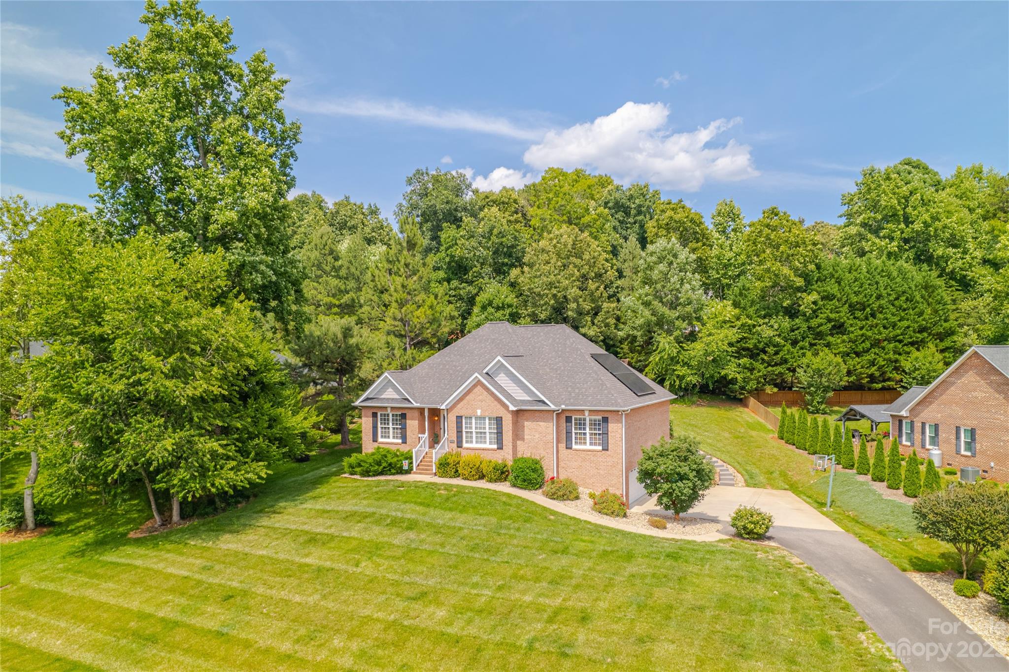 1463 Brookstone Drive Hickory NC 28602 Compass