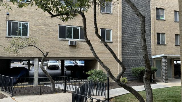 $148,900 | 7320 North Rogers Avenue, Unit 214 | East Rogers Park