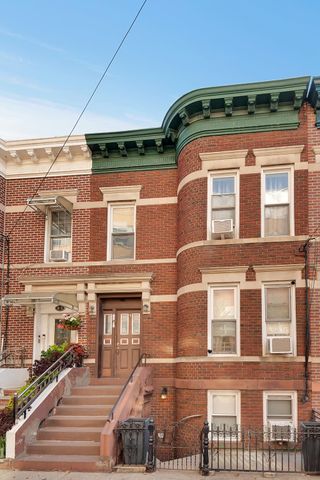 $1,700,000 | 30-43 43rd Street | Astoria