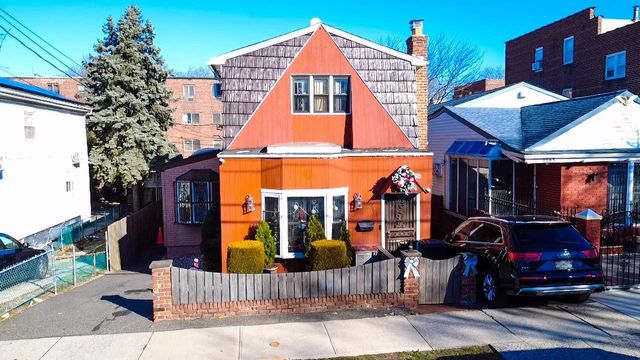 $755,000 | 1561 East 98th Street | Canarsie