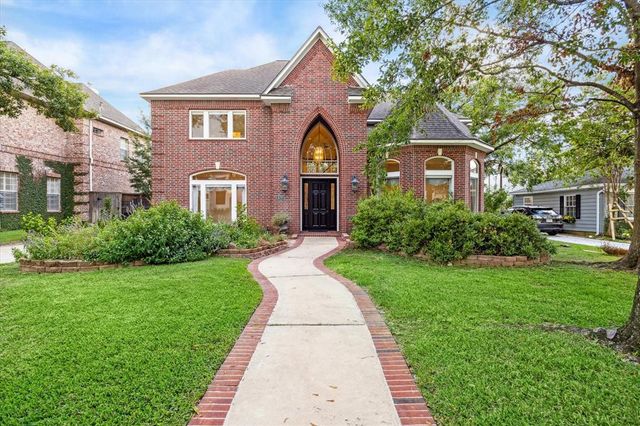 $1,200,000 | 109 Englewood Street | Bellaire