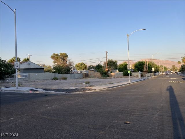 $105,000 | 200 North 18th Street | Downtown Las Vegas