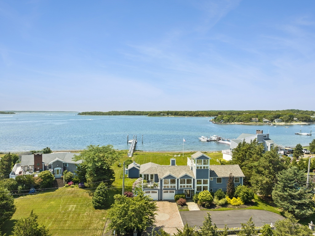 a view of an ocean and a building