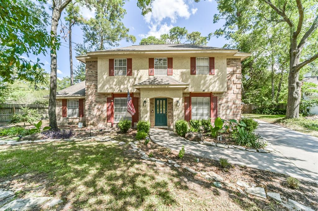 front view of house with a yard