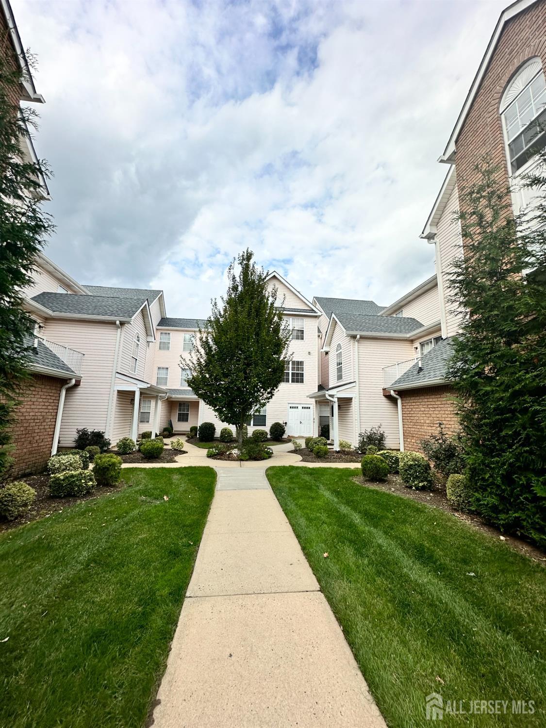 a front view of house with yard