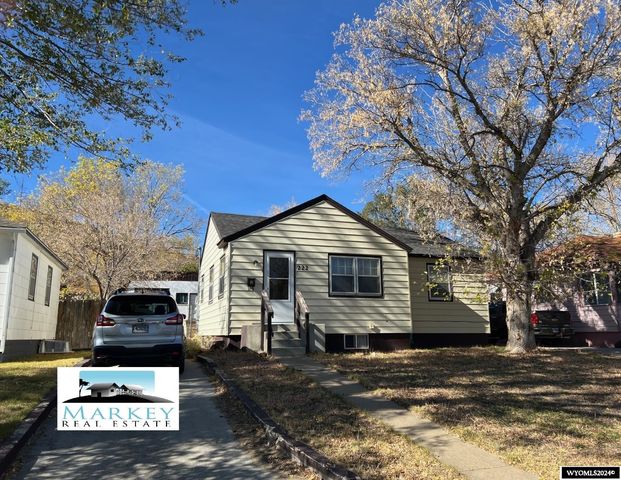 $189,000 | 222 11th Street | Rawlins