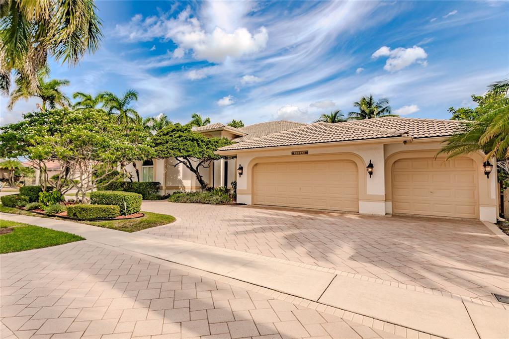 a view of a house with a garage