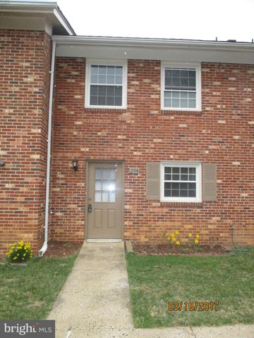 $1,750 | 294 Jackson Street | Warrenton