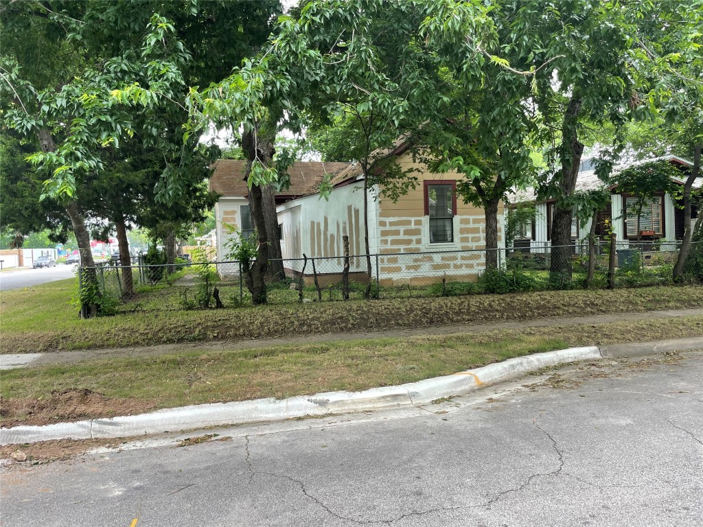 Existing house front on Canterbury