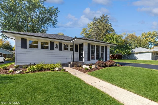 $379,000 | 268 North Prospect Avenue | Mundelein