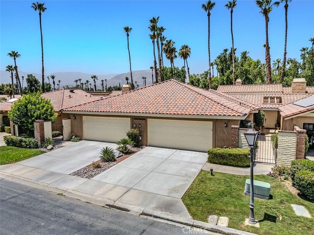 $629,900 | 303 Ave Del Sol | North Palm Desert