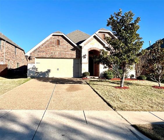 $545,000 | 712 Shrewsbury Place | Plano