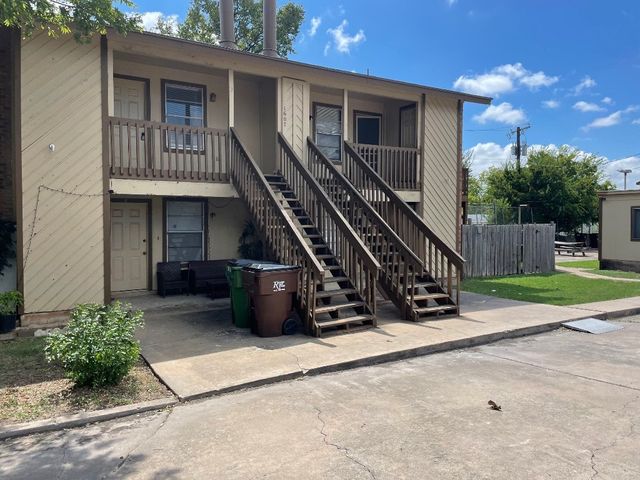 $1,100 | 1607 Onion Creek Village Drive, Unit D | Round Rock