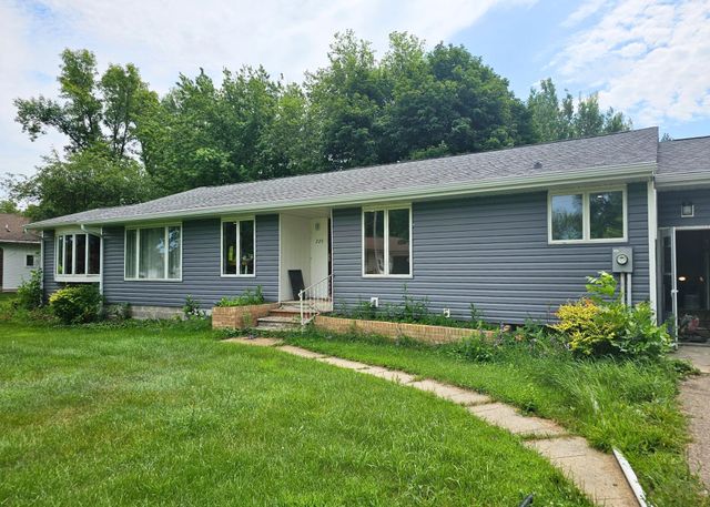 $210,000 | 229 Oak Street | Tyler