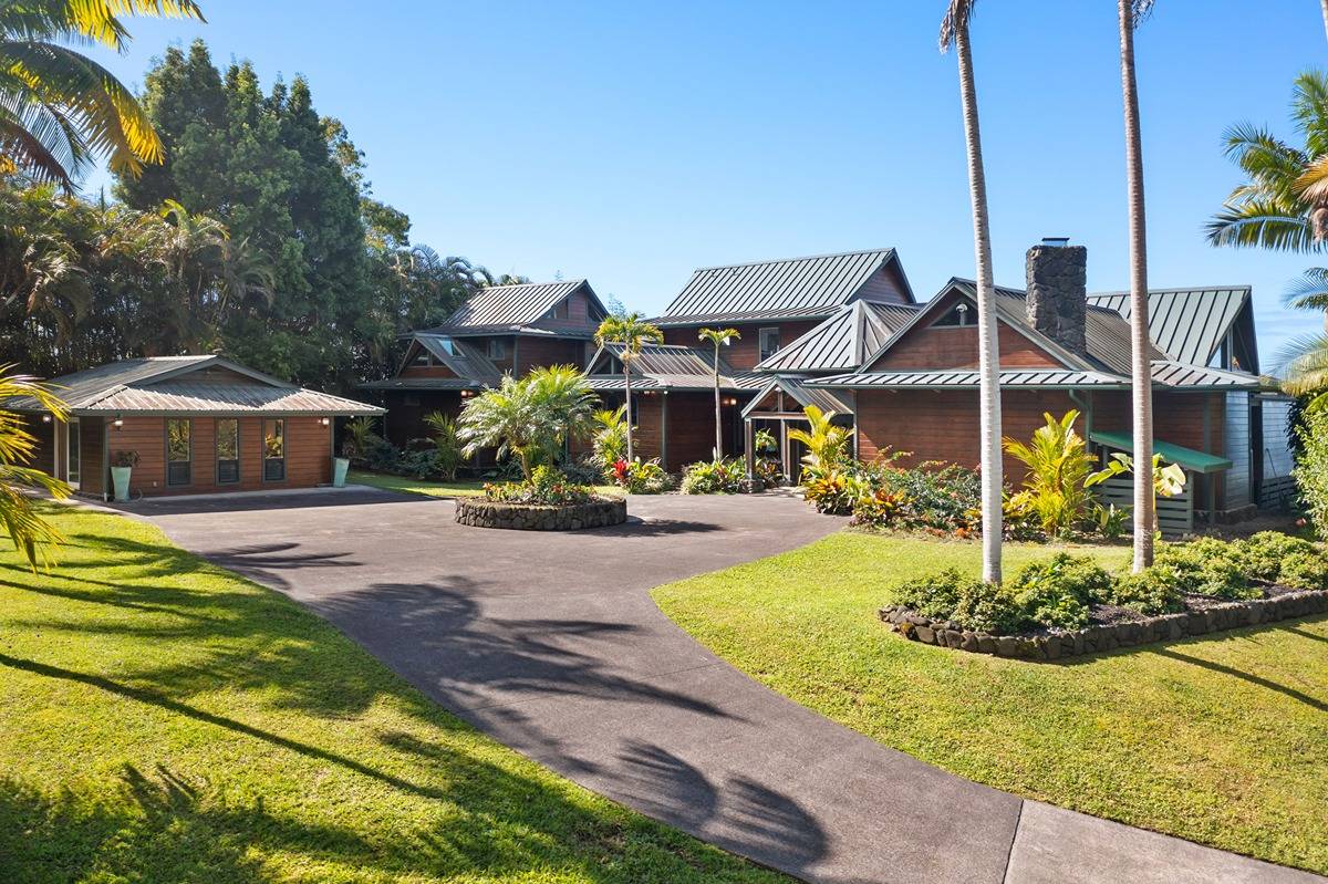 a house view with a outdoor space