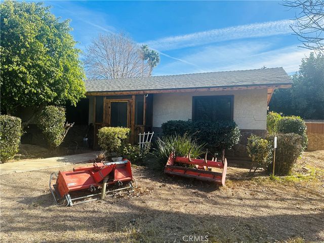 $998,888 | 13852 Lomitas Avenue | Avocado Heights