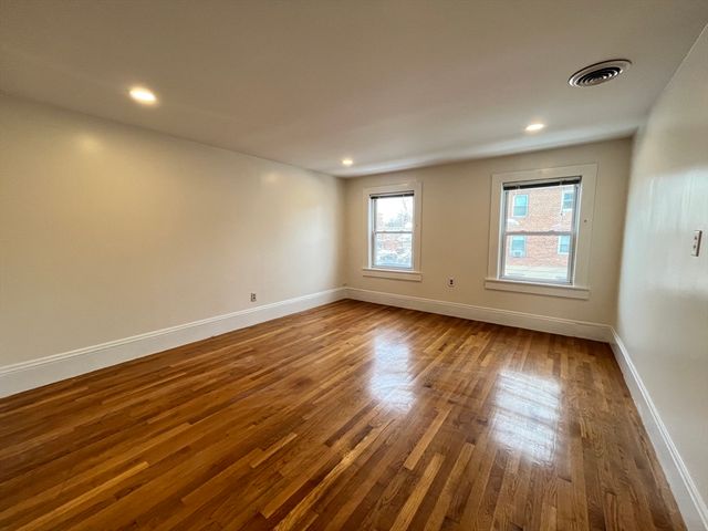 $3,650 | 59 West Seventh Street, Unit 2 | South Boston Waterfront