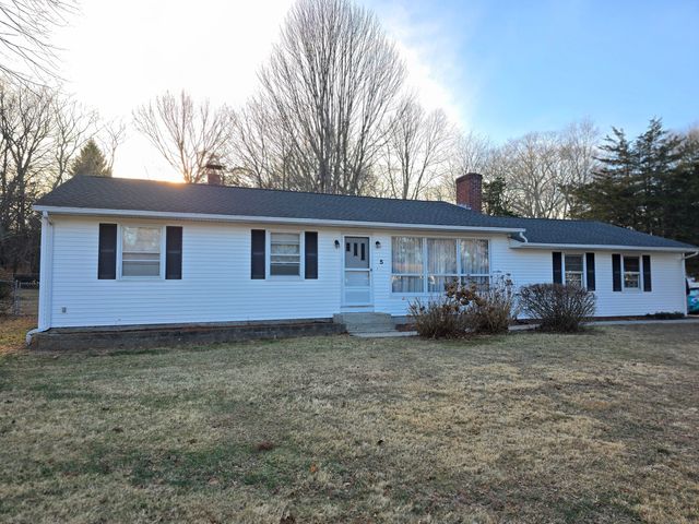 $320,000 | 5 Christy Hill Road | Ledyard