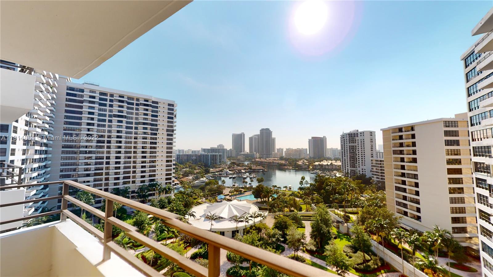 600 Three Islands Boulevard, Unit 1118, Hallandale Beach, FL 33009