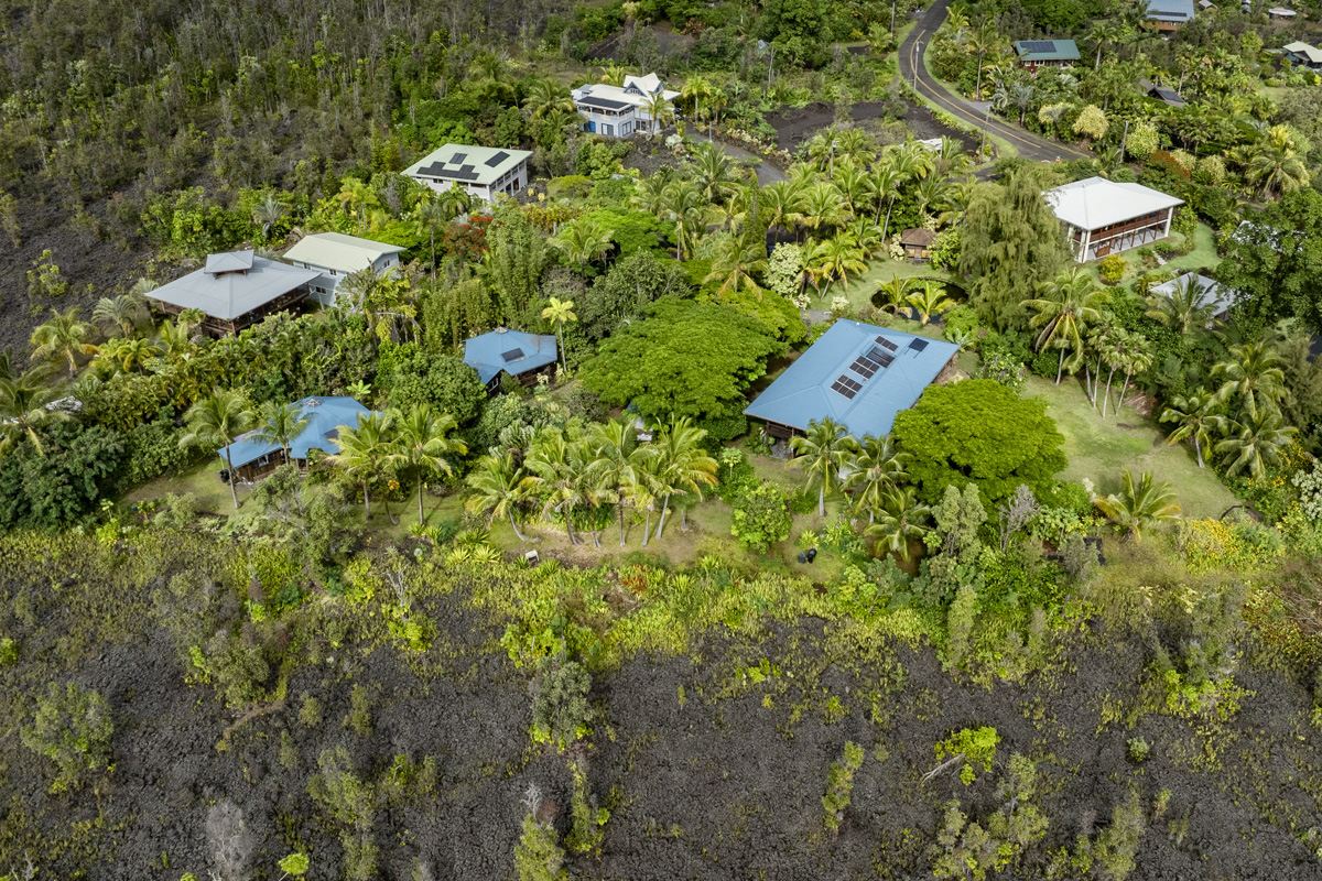 The sale includes 3 parcels at the edge of Puna Beach Palisades, offering ultimate privacy and lifestyle versatility!