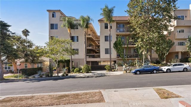 $3,450 | 2263 Fox Hills Drive, Unit 104 | Century City